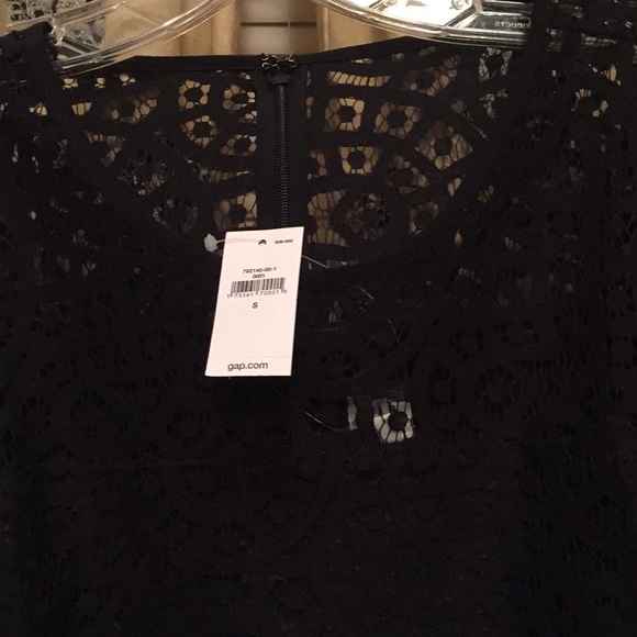 GAP LACE DRESS - Picture 5 of 8